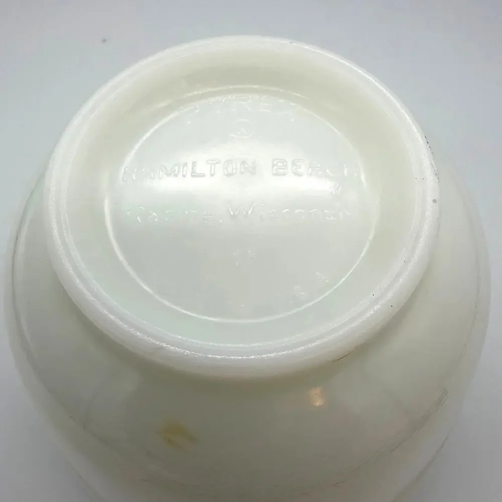 Vintage Pyrex Hamilton Beach White Milk Glass Ribbed Mixing Bowl 6.25